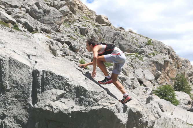 Matthias Mouchart  reconnaissance 42 km trail Ubaye Salomon photo Robert Goin