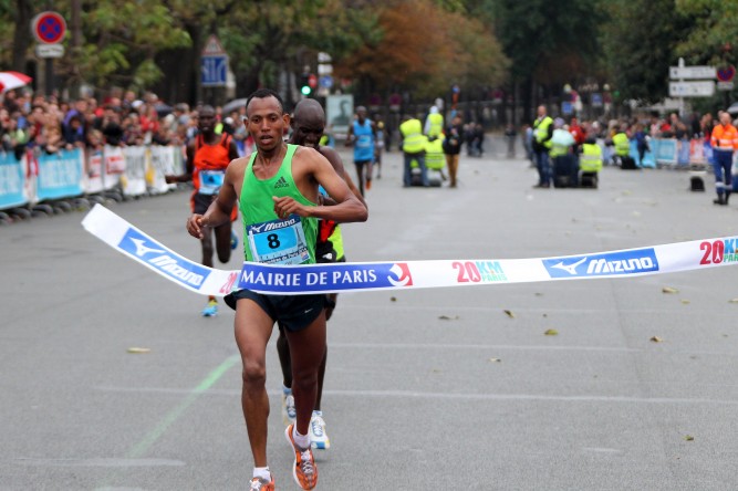 vainqueur20kmdeParis_credit_LaurentGranguillot