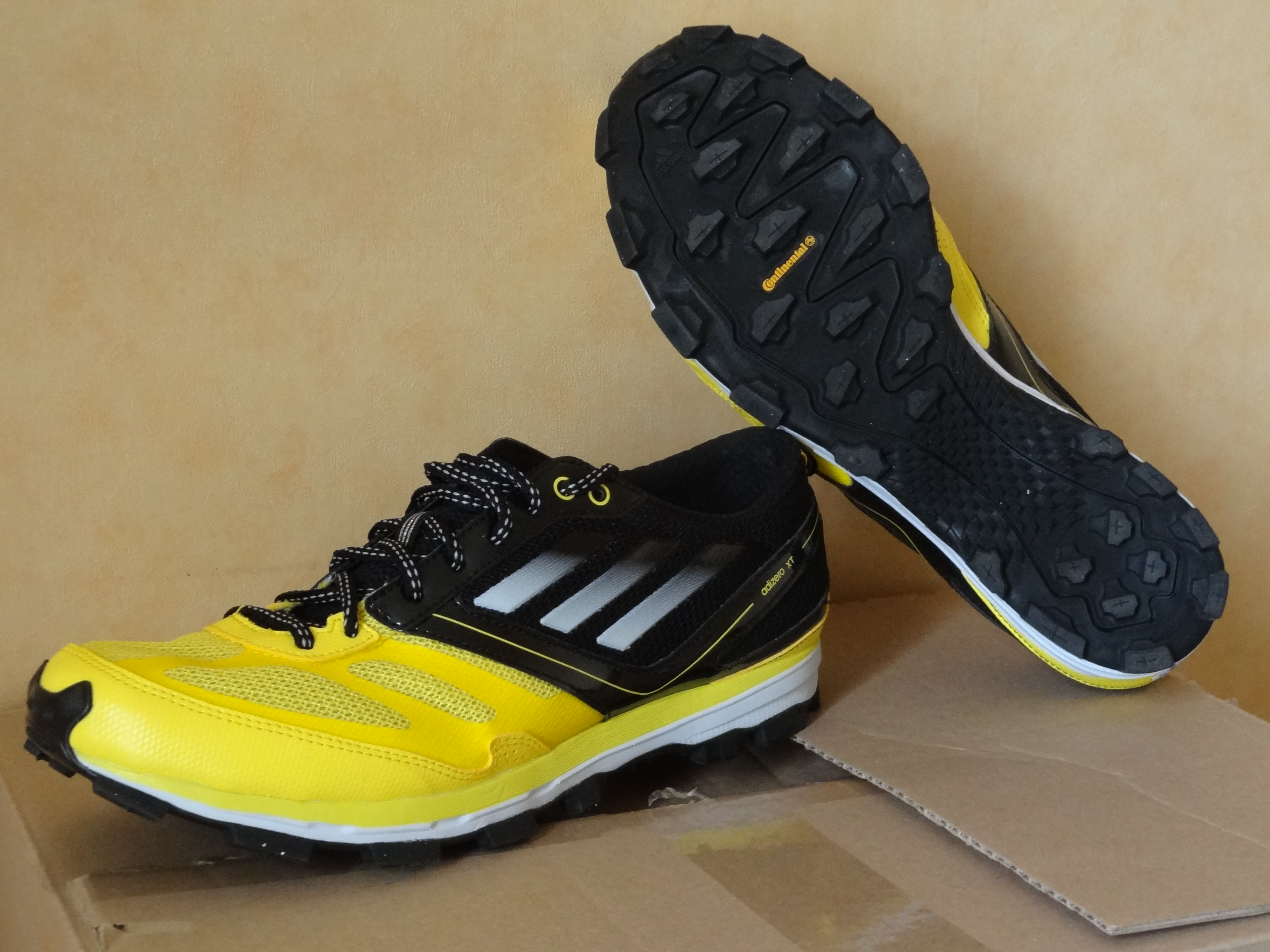 ensayo Maravilla Golpeteo Test chaussures adidas : Adizero XT 4 - U Run