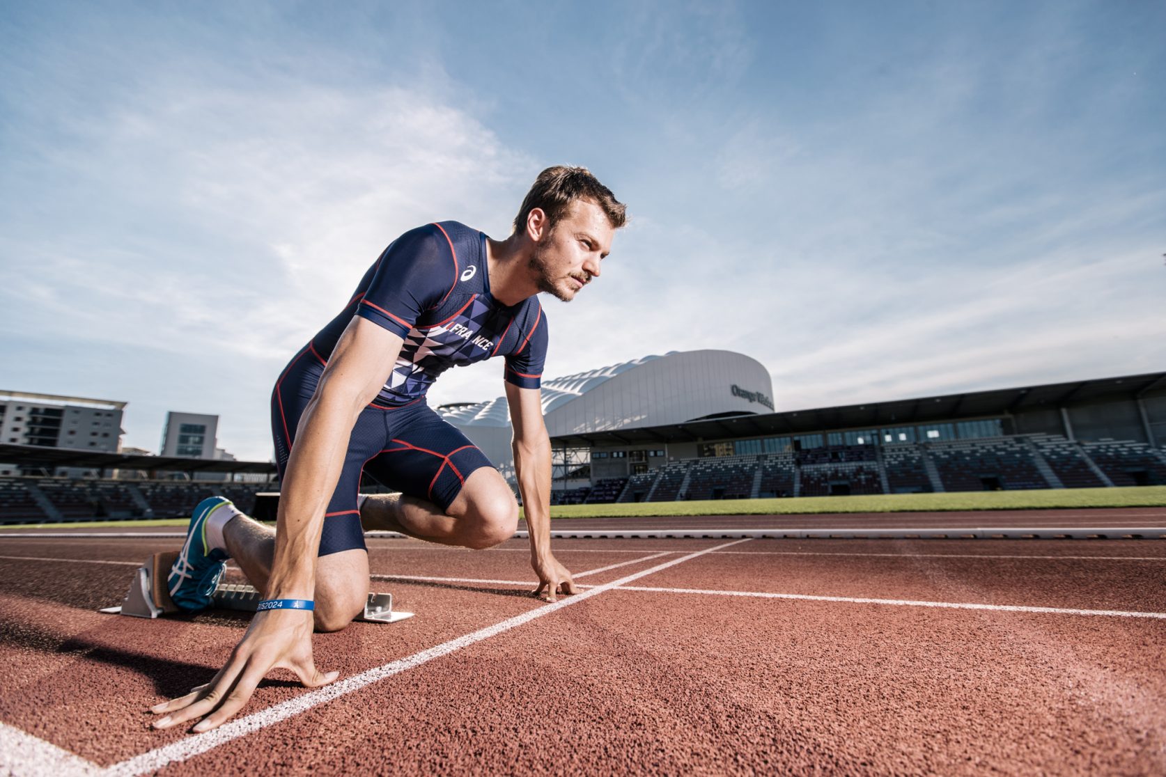 Découvrez Les Nouvelles Tenues De LÉquipe De France Dathlétisme U Run 7994